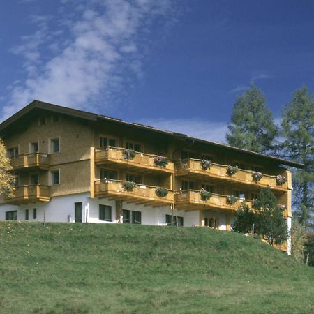 Hotel Bellevue Riezlern Luaran gambar